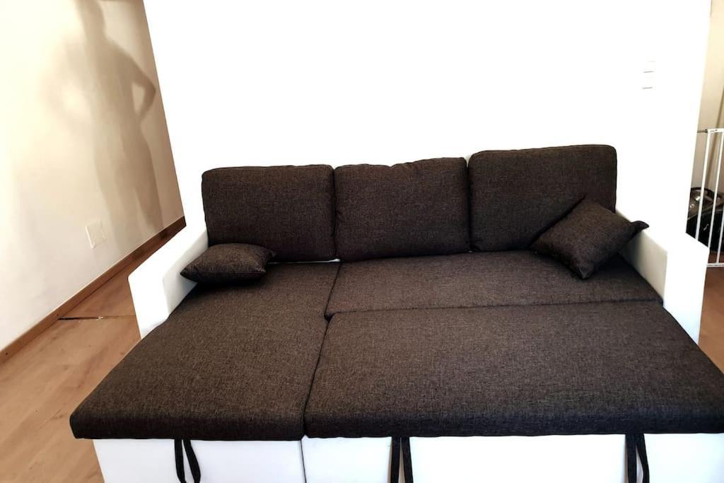 Au Coeur De Saint Chamas Apartment Luaran gambar
